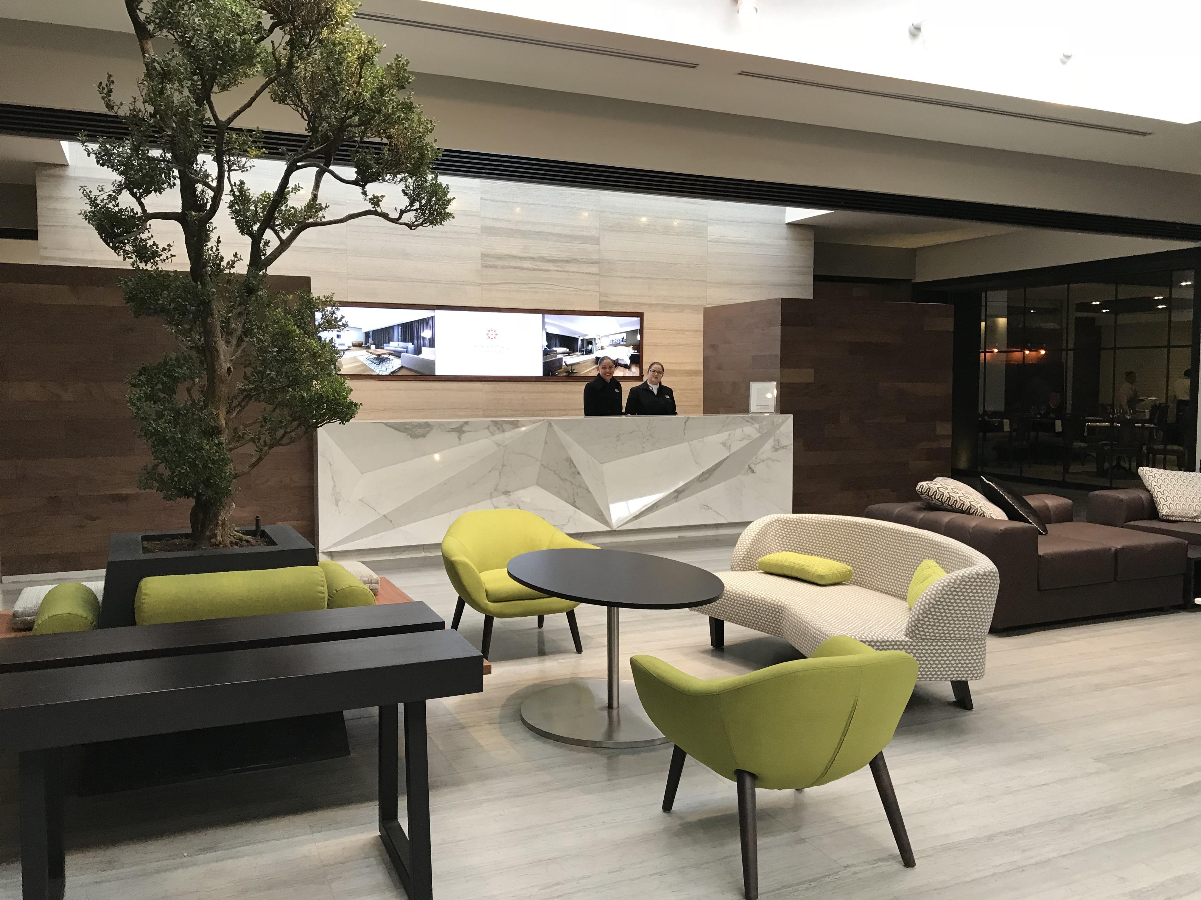 Krystal Grand Suites Insurgentes メキシコシティ エクステリア 写真 The lounge at the airport