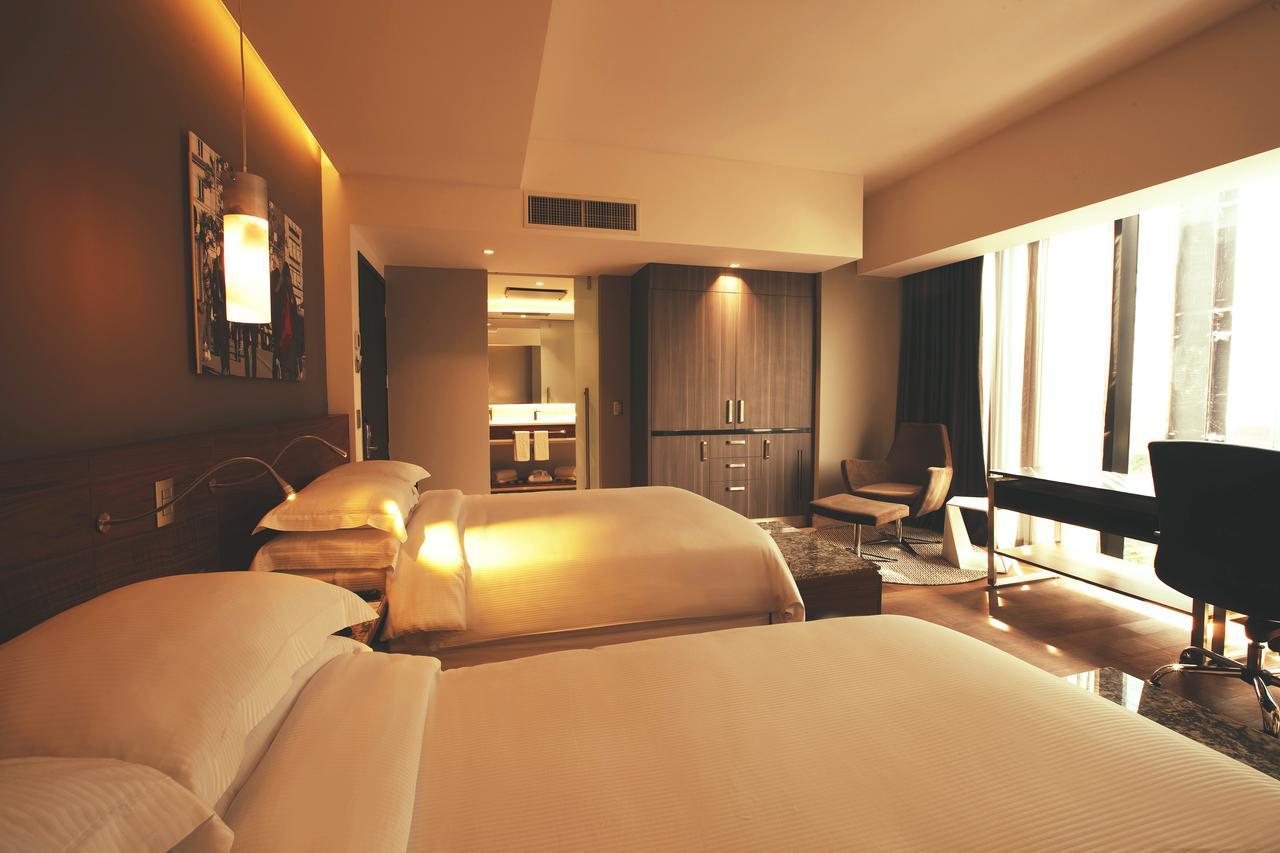 Krystal Grand Suites Insurgentes メキシコシティ エクステリア 写真 Deluxe Room
